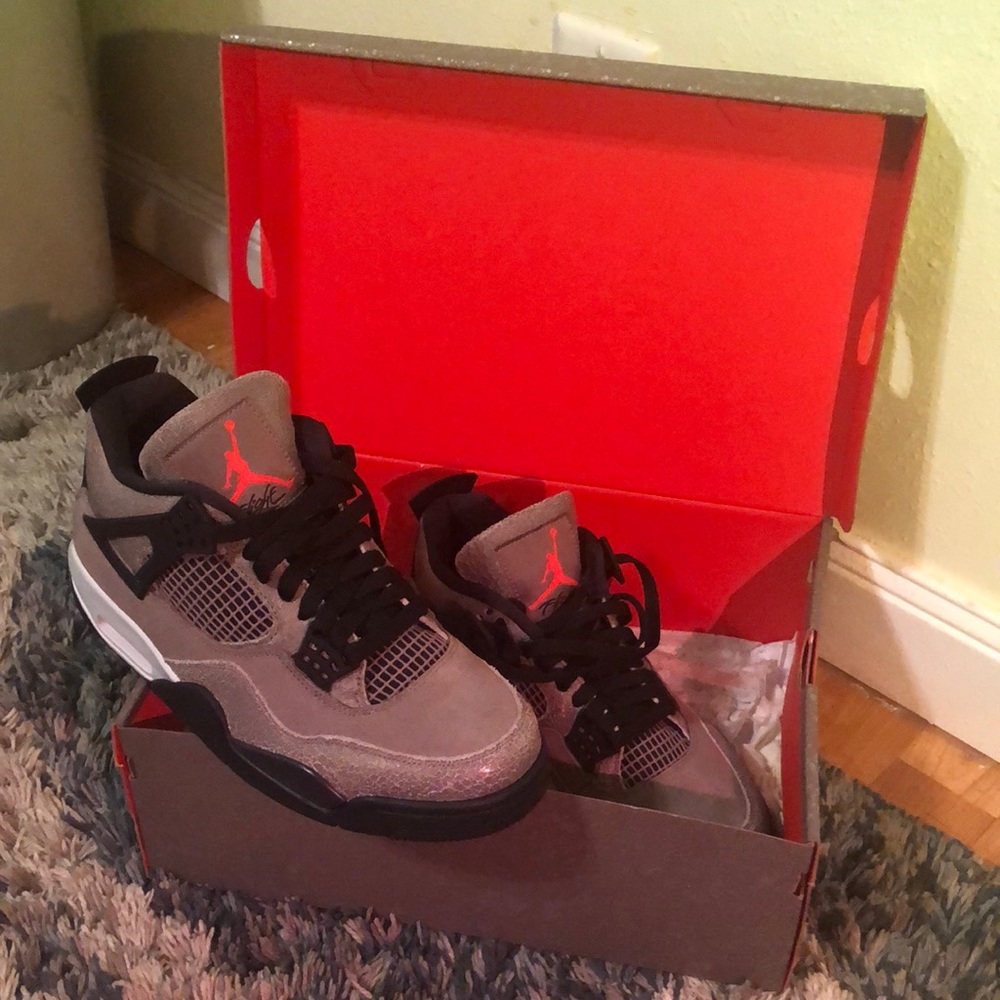 Taupe Haze Jordan 4s NEW